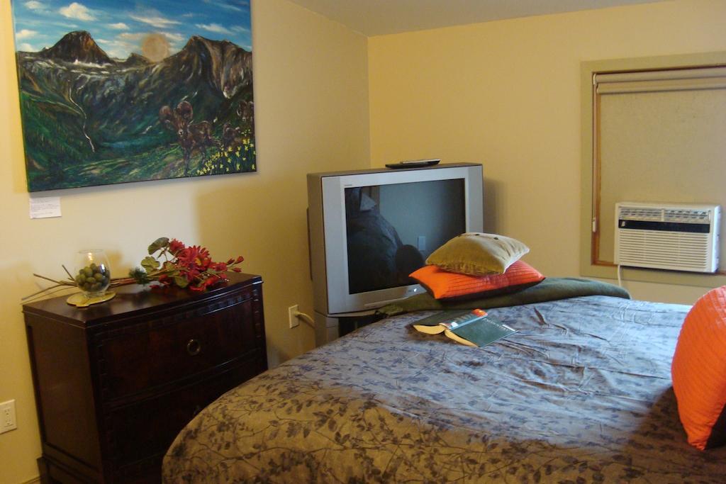 Ypc Fitness & Accomodations إنفيرمير الغرفة الصورة